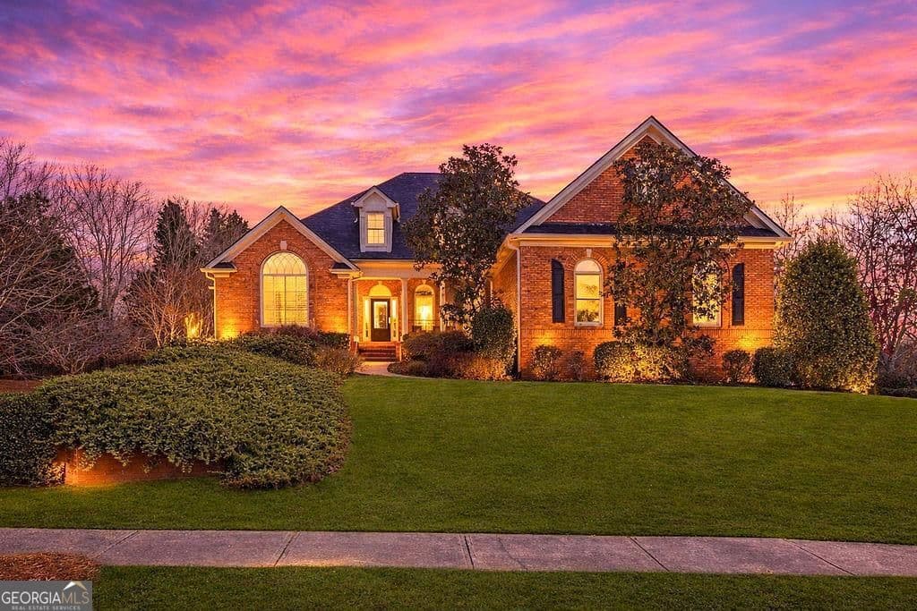 WOODLANDS AT CHATEAU ELAN 2 · 2565 Scarlet Oak Lane, Braselton GA 30517