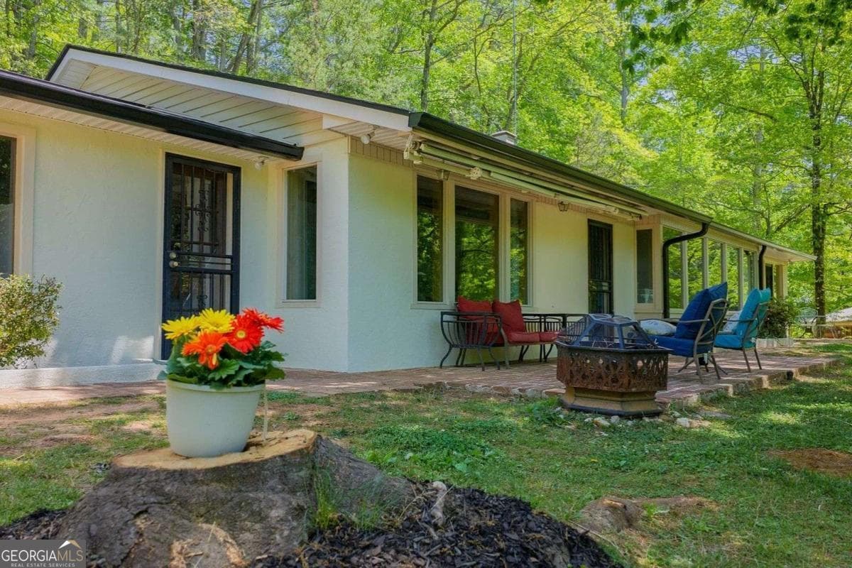 153 January Lane, Ellijay GA 30540