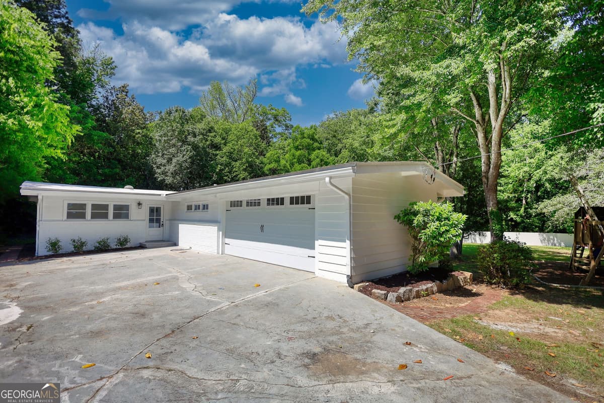 2143 Melante Drive NE, Atlanta GA 30324