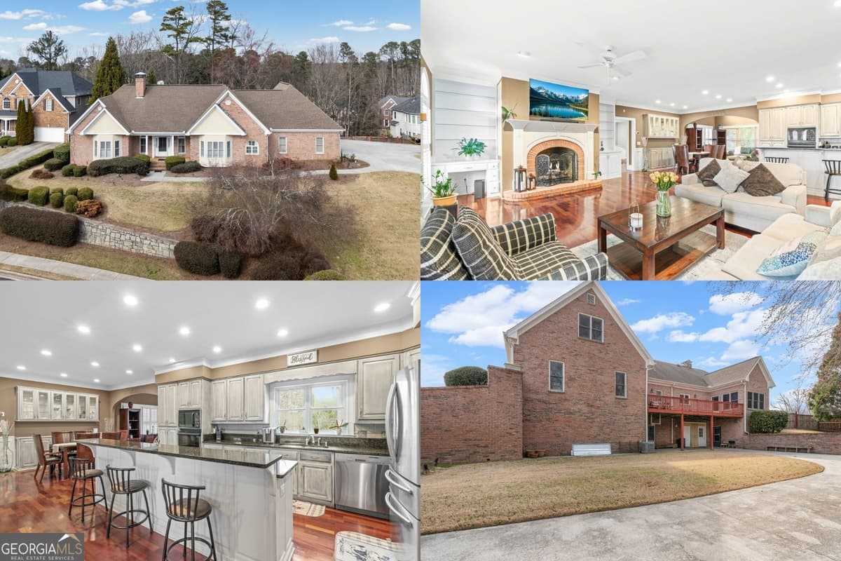 Arbors at Old Peachtree · 2012 Arbor Springs Way, Buford GA 30519