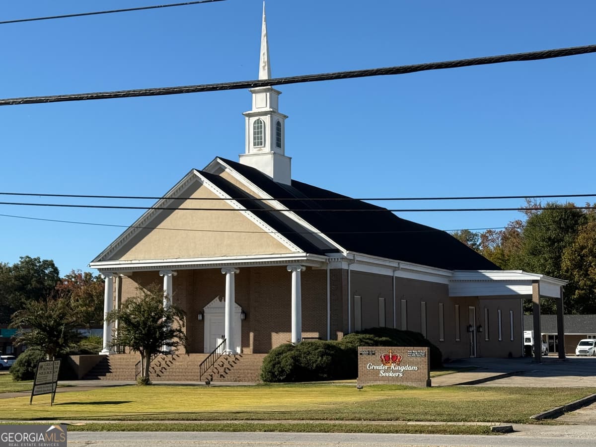 919 Maple Street, Carrollton GA 30117