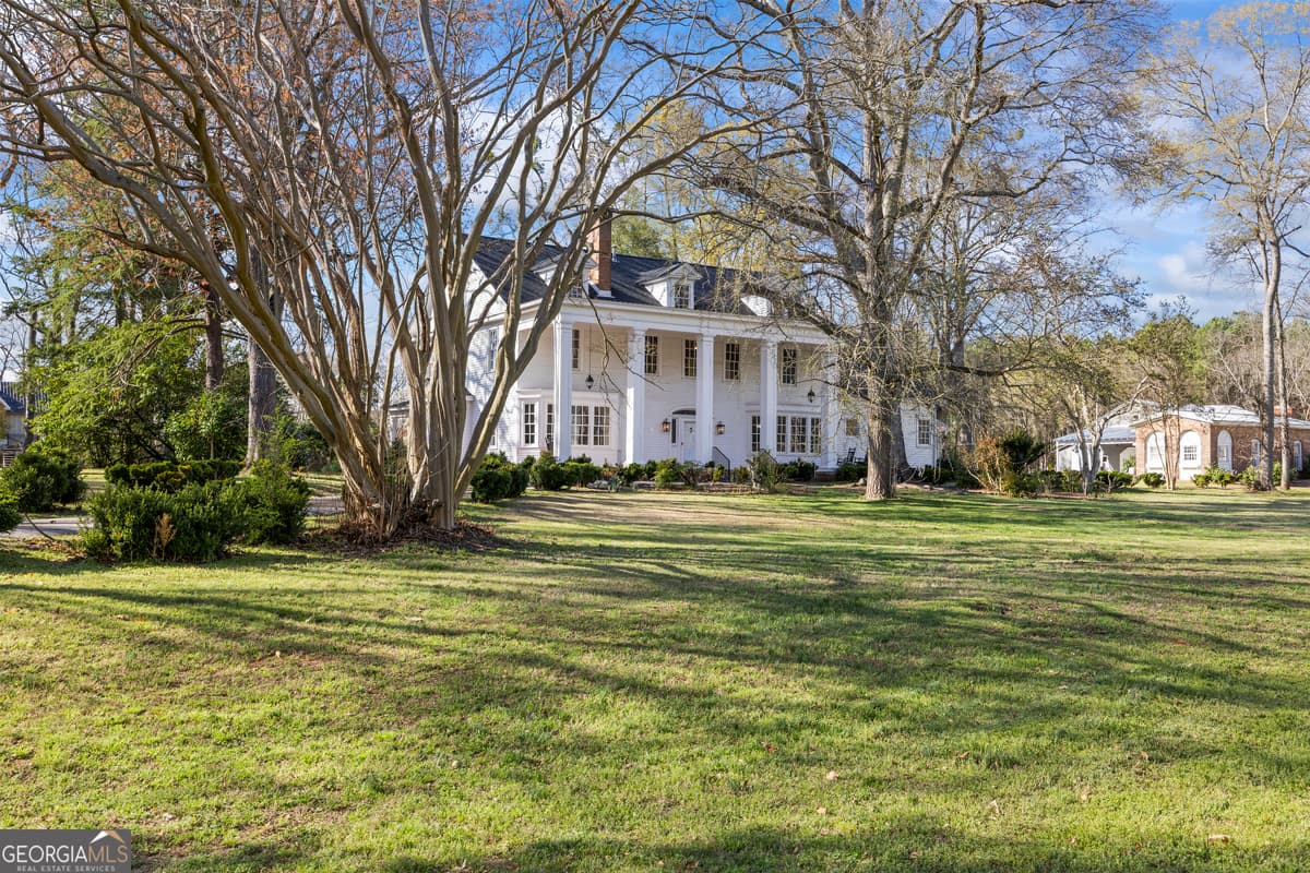 215 Hartwell Road, Lavonia GA 30553