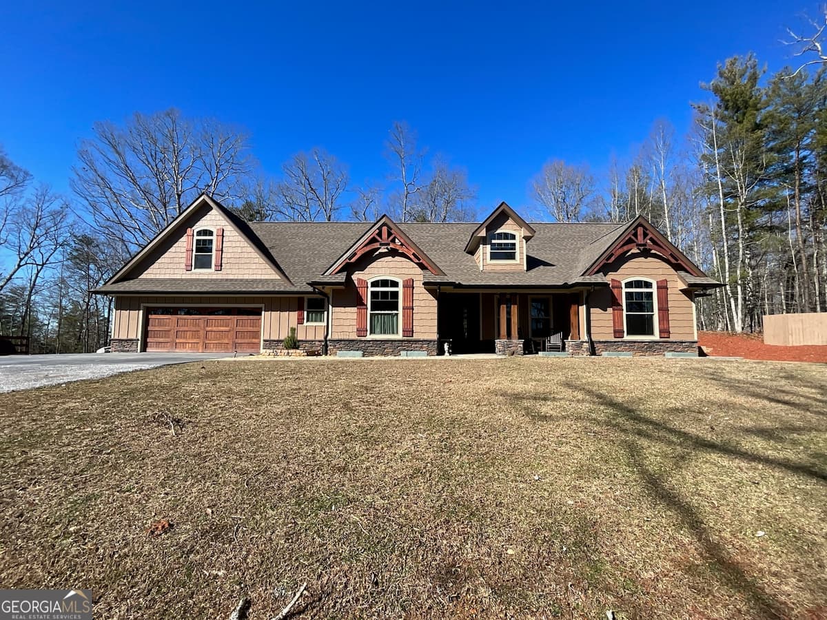 3331 Gumlog Road, Young Harris GA 30582