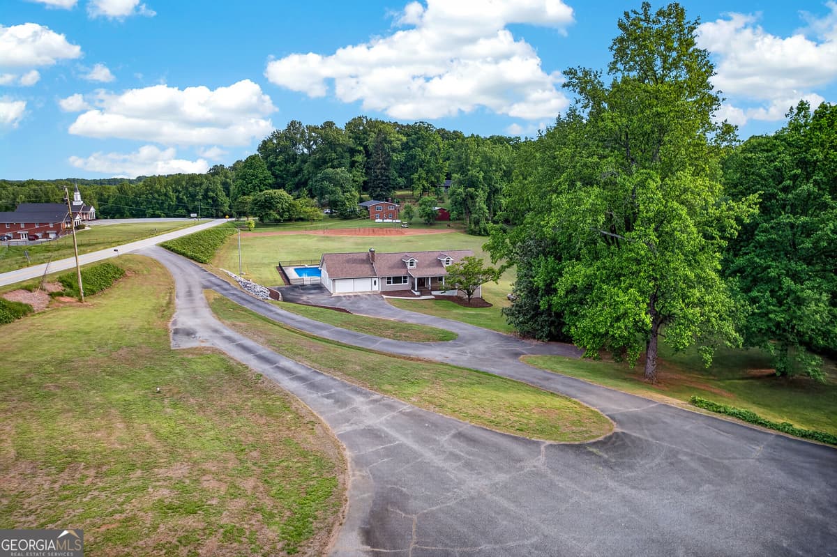 165 Porter Springs Road, Dahlonega GA 30533