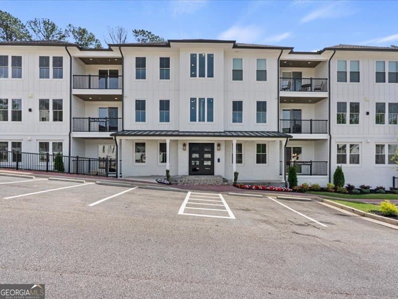 Laurel Brooke · 1050 Blair Lane # 303, Peachtree City GA 30269