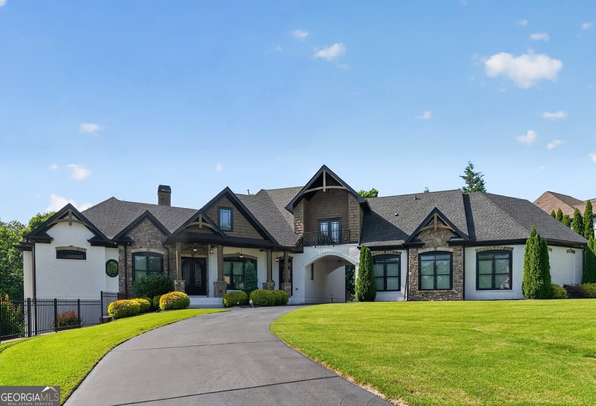 Woodlands At Chateau Elan · 2344 Northern Oak Drive, Braselton GA 30517