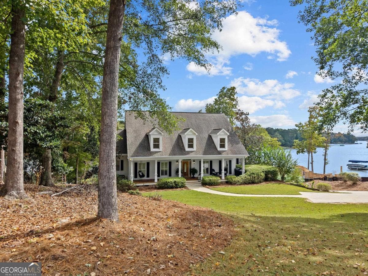 Harbor Club · 1651 Lighthouse Circle, Greensboro GA 30642