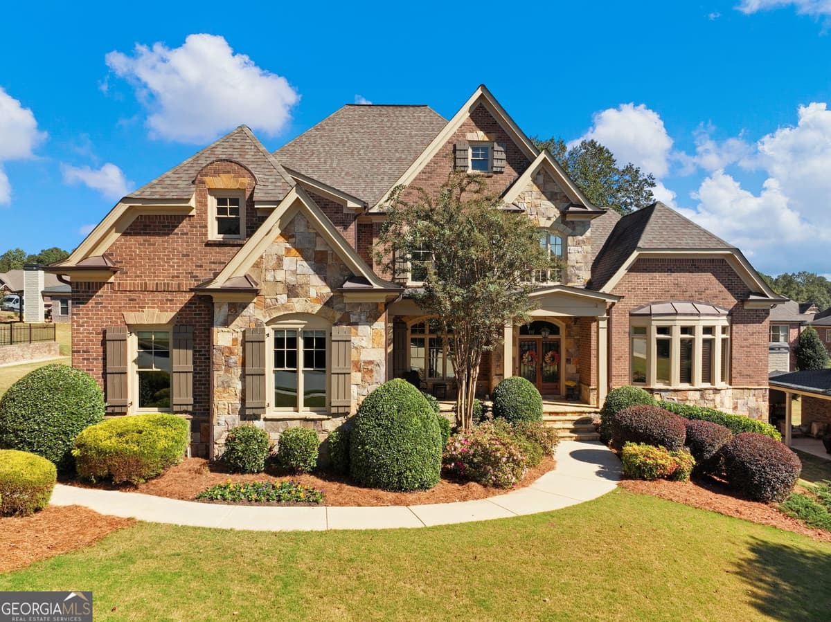 Stonewater Creek · 2051 Skybrooke Court, Hoschton GA 30548