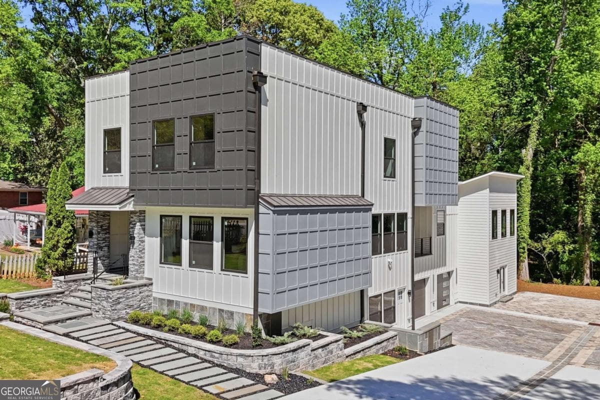 Historic Downtown Roswell · 419 Westside Drive, Roswell GA 30075