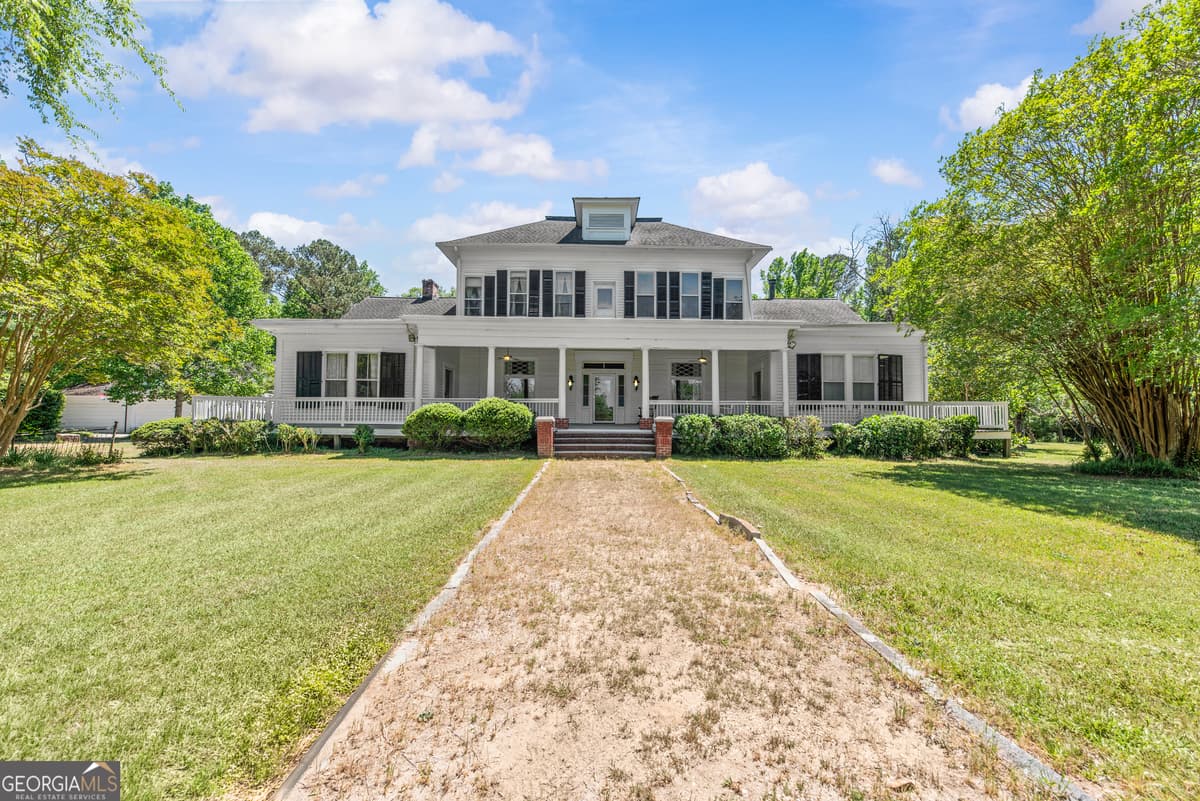 1091 E Peachtree Avenue, Woodville GA 30669