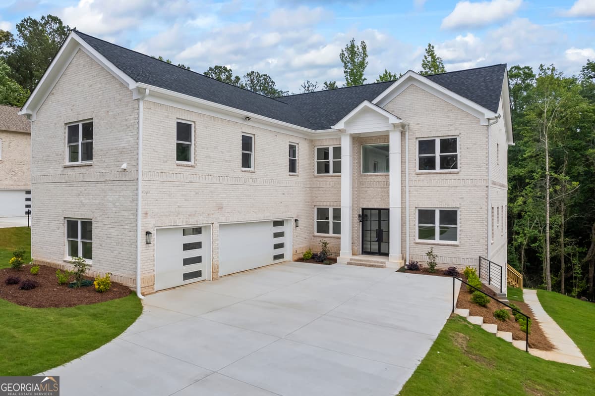 Le Jardin · 4267 Matisse Lane, Fairburn GA 30213