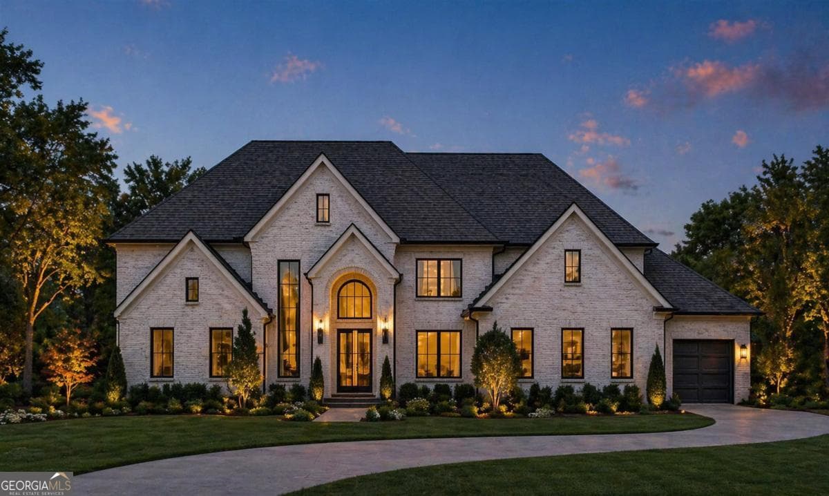 The Manor · 5011 Kings Close, Alpharetta GA 30004
