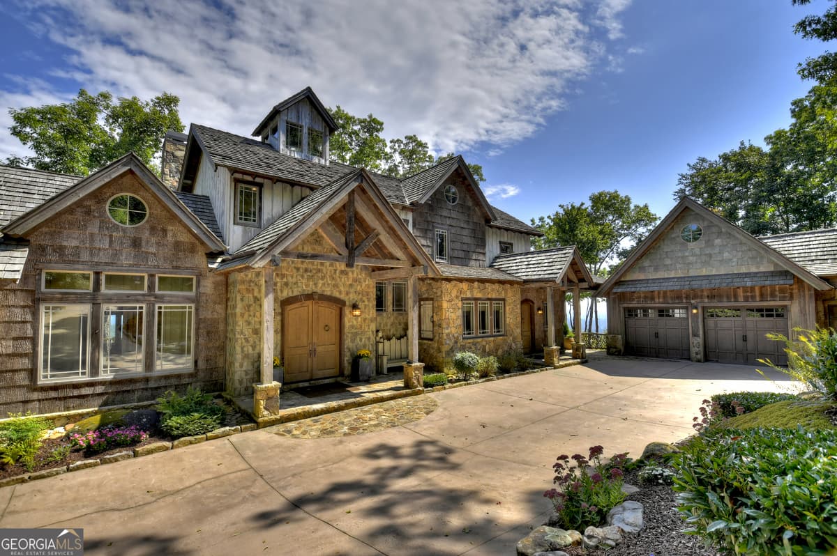 Utana Bluffs · 72 Wohali Knob Trail, Ellijay GA 30540