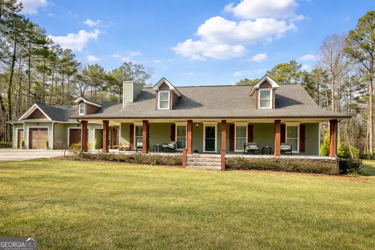 5155 Donald Drive, Loganville GA 30052