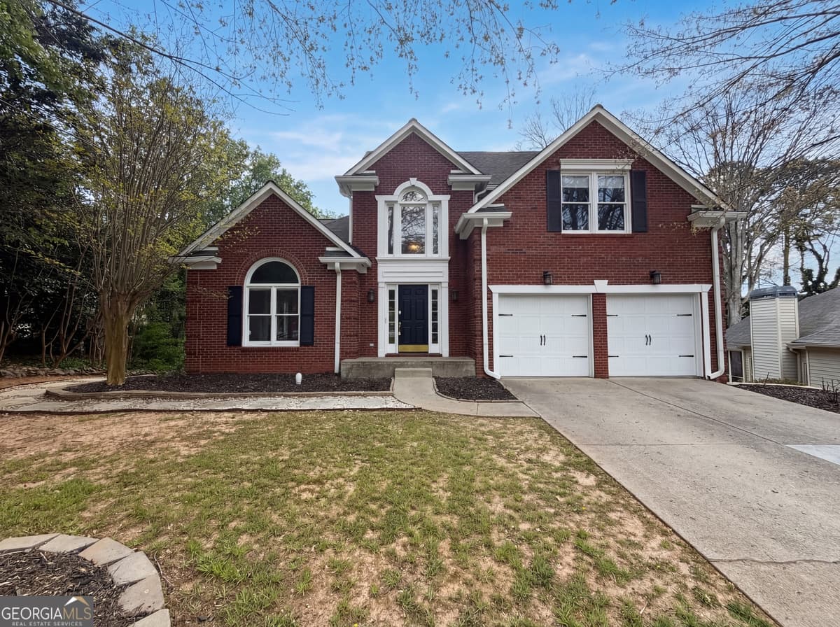 CHASE ESTATES · 4000 Amberley Lane, Marietta GA 30062