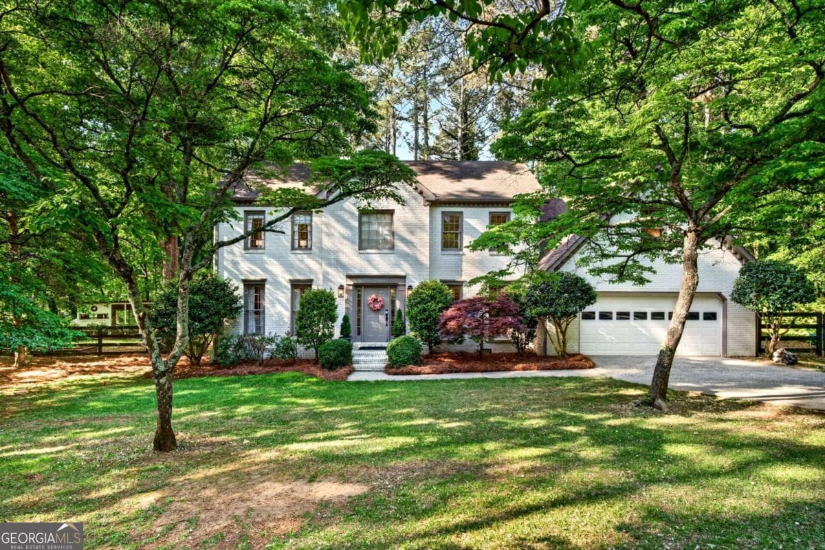 Henderson Heights · 16140 Henderson Road, Alpharetta GA 30004