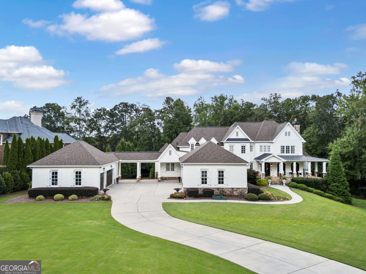 Chateau Elan · 1891 Sam Snead Drive, Braselton GA 30517