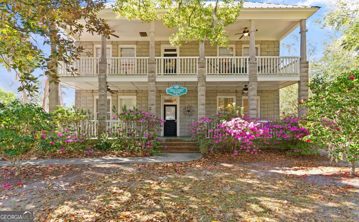 Downtown · 207 W Weed Street, St. Marys GA 31558