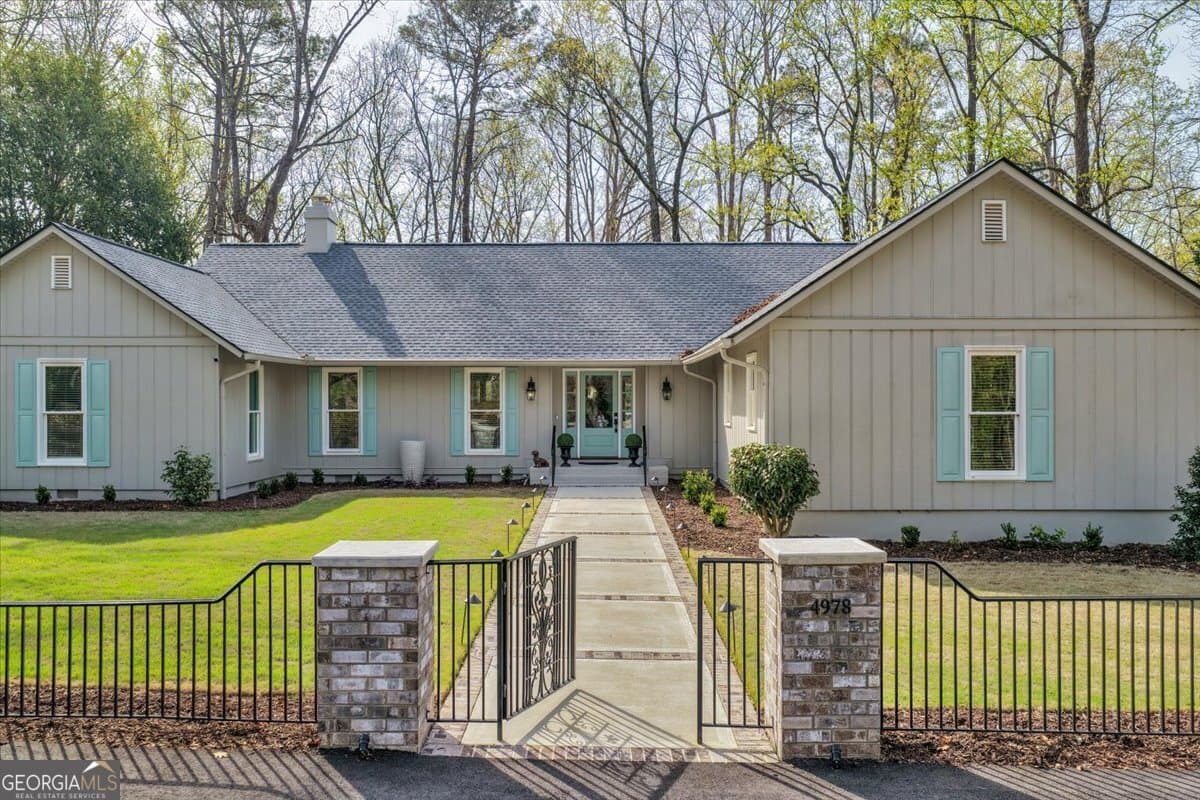 Devonwood · 4978 Wellington Drive, Macon GA 31210