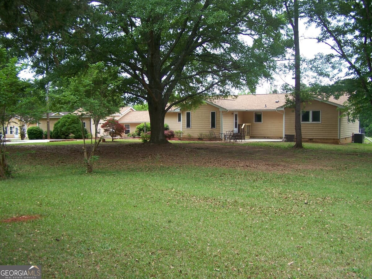 1844 PEEKSVILLE Road, Locust Grove GA 30248