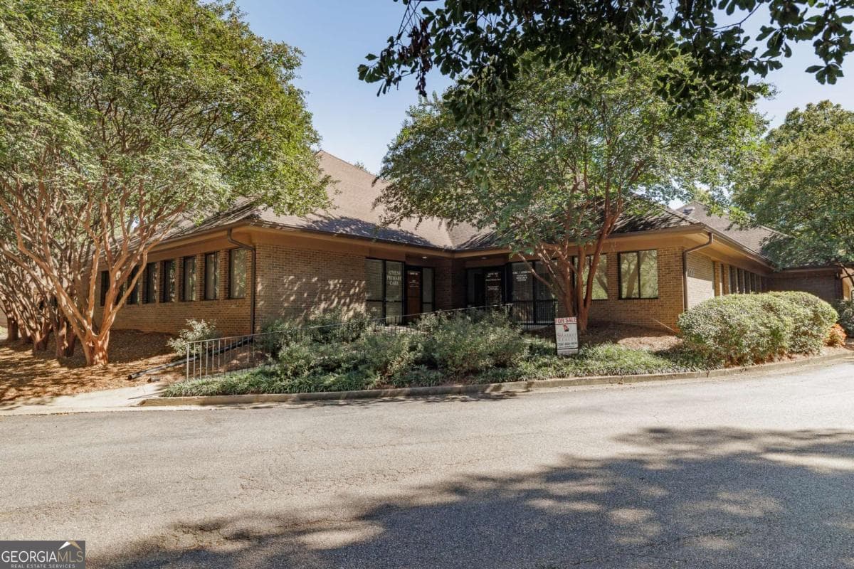 700 Sunset Drive, Athens GA 30606