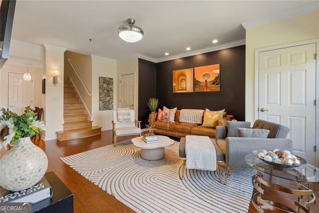 Habersham Oaks · 3636 Habersham Road # 2404, Atlanta GA 30305