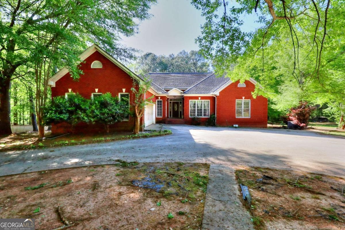 5618 Highway 212, Covington GA 30016