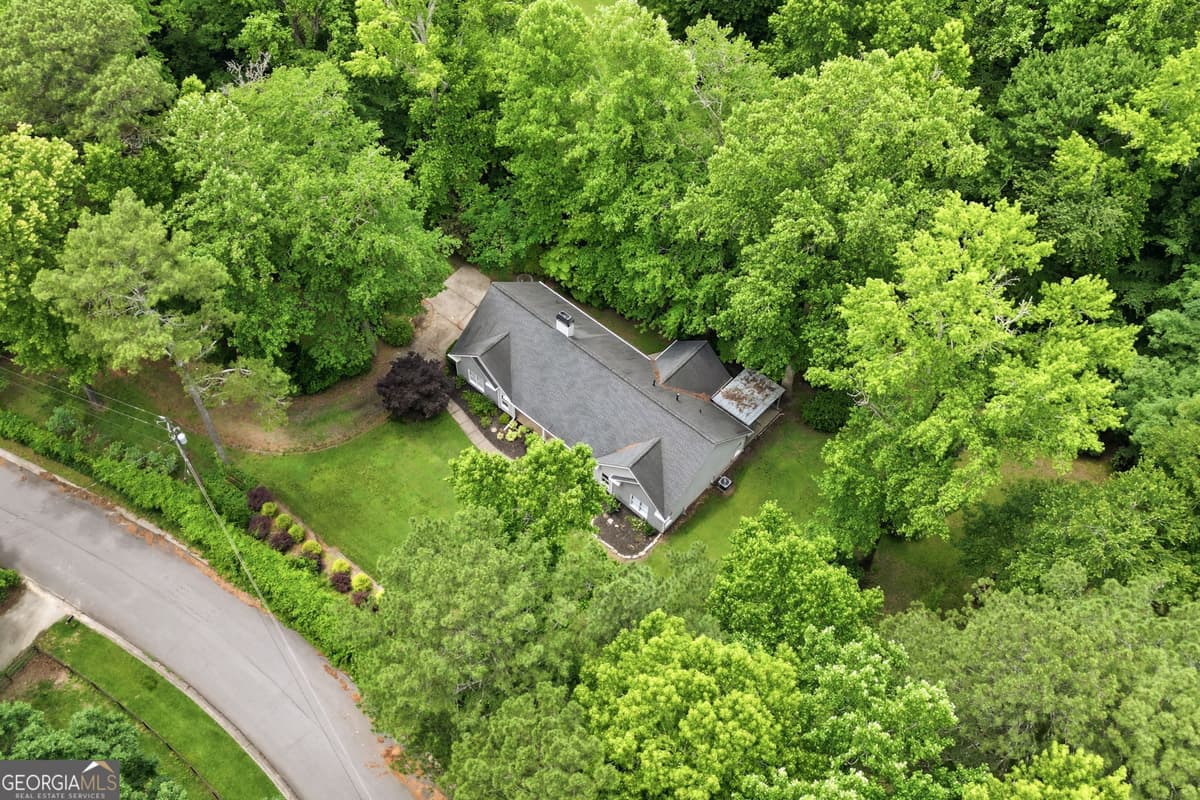 5369 Secretariat Lane, Sugar Hill GA 30518
