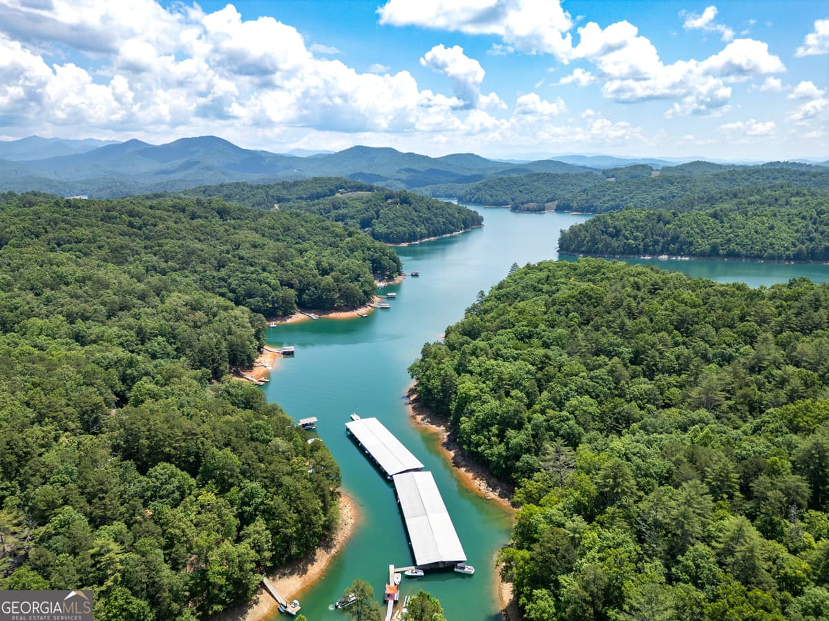 400 Harbor Cove Lane, Murphy NC 28906