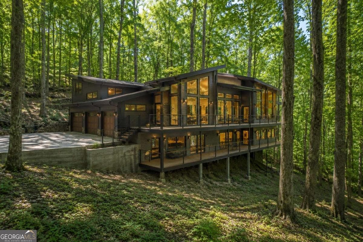 1981 Mountain Drive, Alpharetta GA 30004