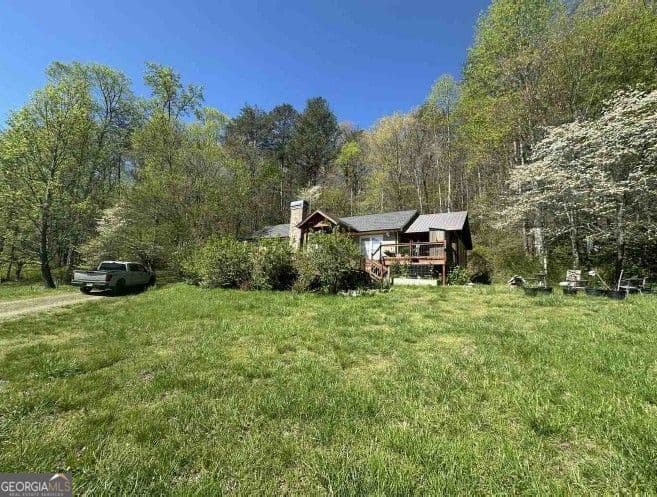 141 Doc Roof Road, Mineral Bluff GA 30559