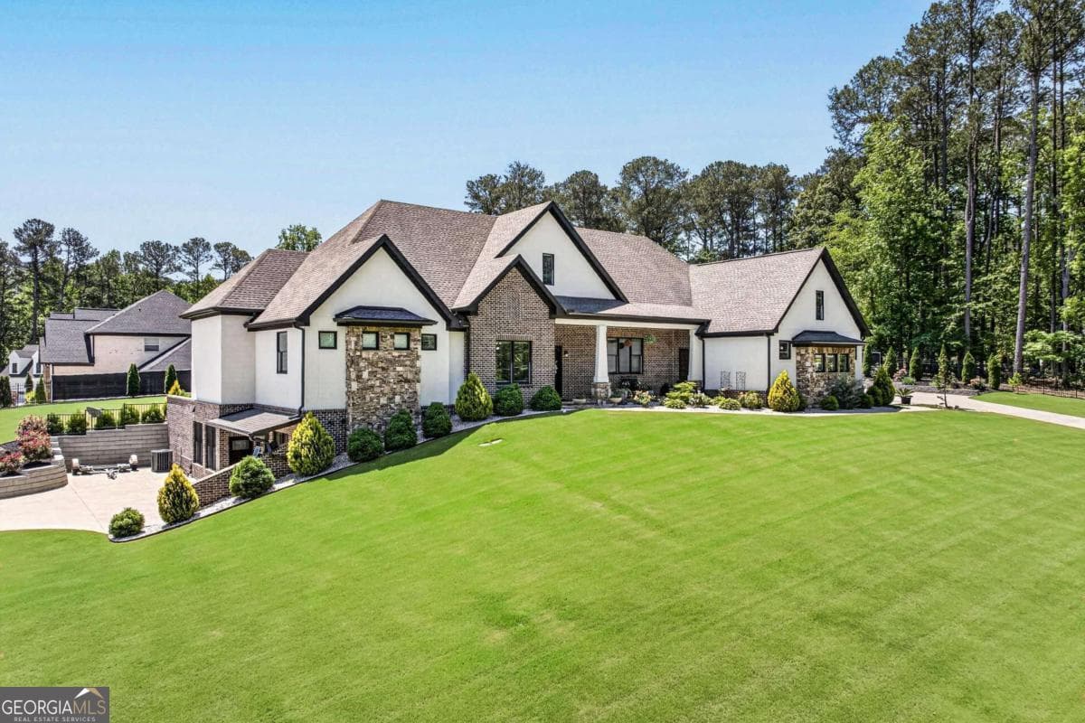 783 Blackberry Trail, Lawrenceville GA 30043