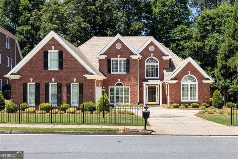 Olde Towne · 2975 Towne Village Drive, Duluth GA 30097