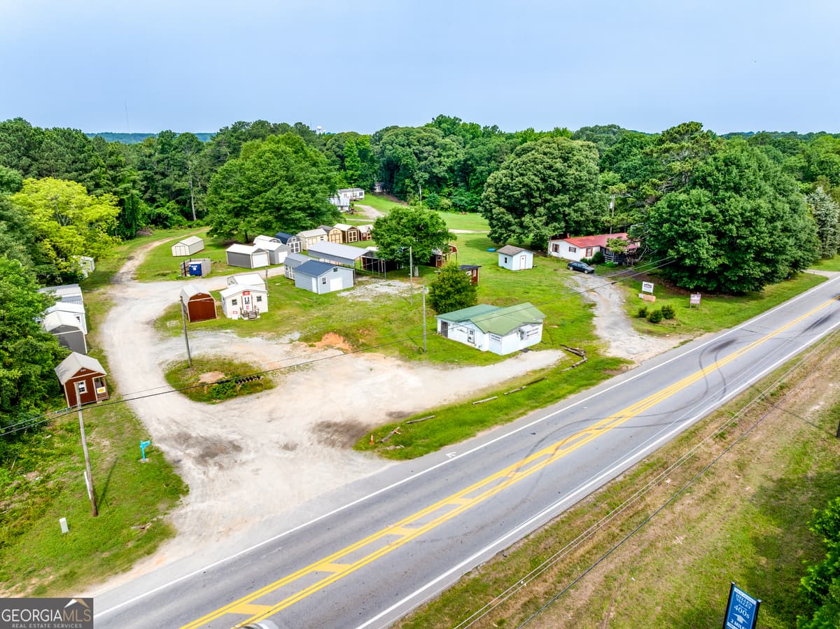 17 Lake Park Drive, Braselton GA 30517