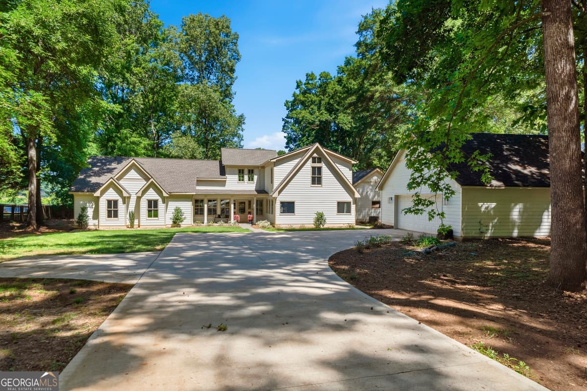 Hidden Lake · 136 N Hidden Lake Drive, Eatonton GA 31024