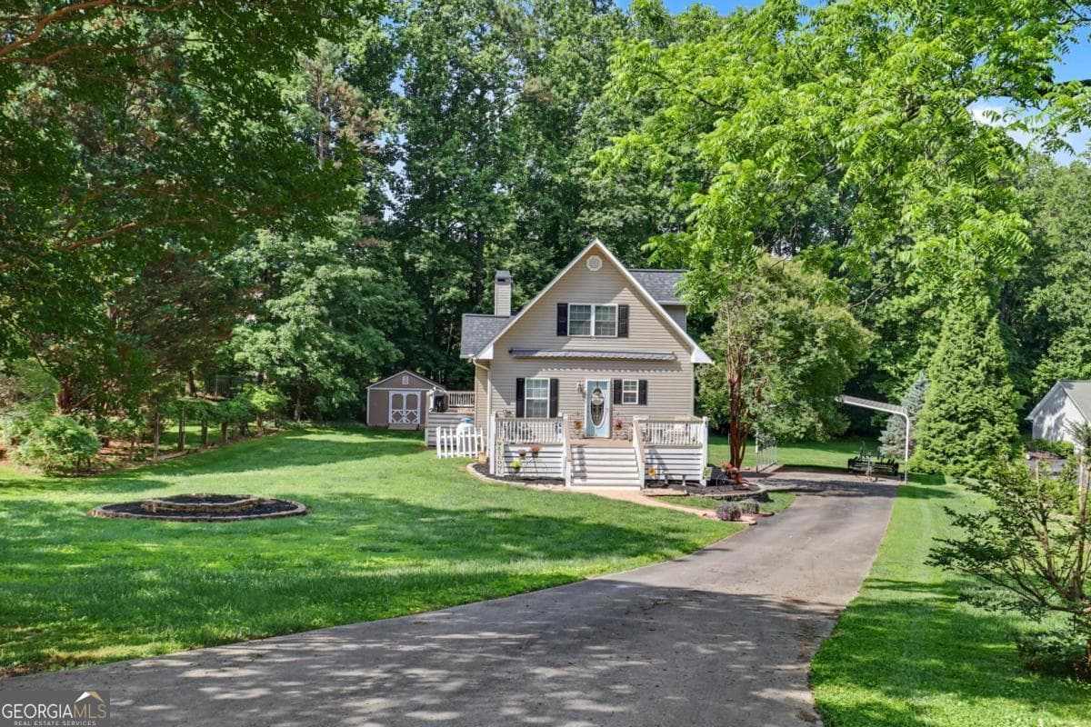 Thunder Oak · 2255 Thunder Oak Road, Young Harris GA 30582