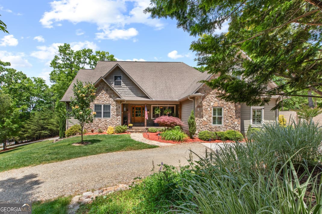 Apple Valley Overlook · 159 Apple Blossom Road, Blairsville GA 30512