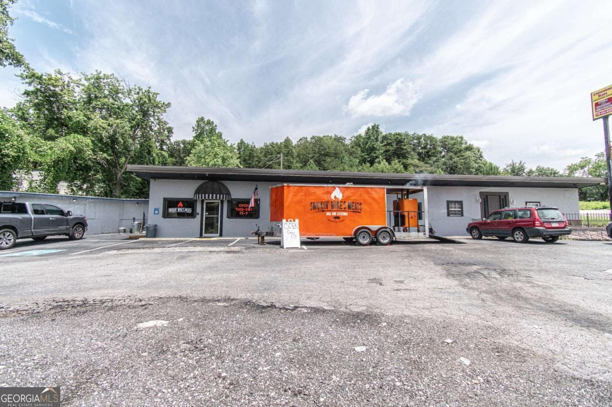 5646 Price Road, Gainesville GA 30506