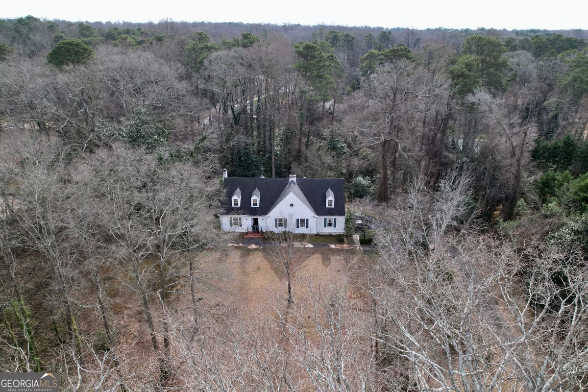 700 Heards Ferry Road, Atlanta GA 30328