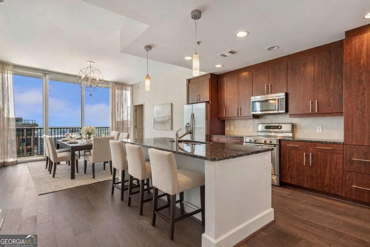1010 Midtown · 1080 Peachtree Street NE # 3304, Atlanta GA 30309