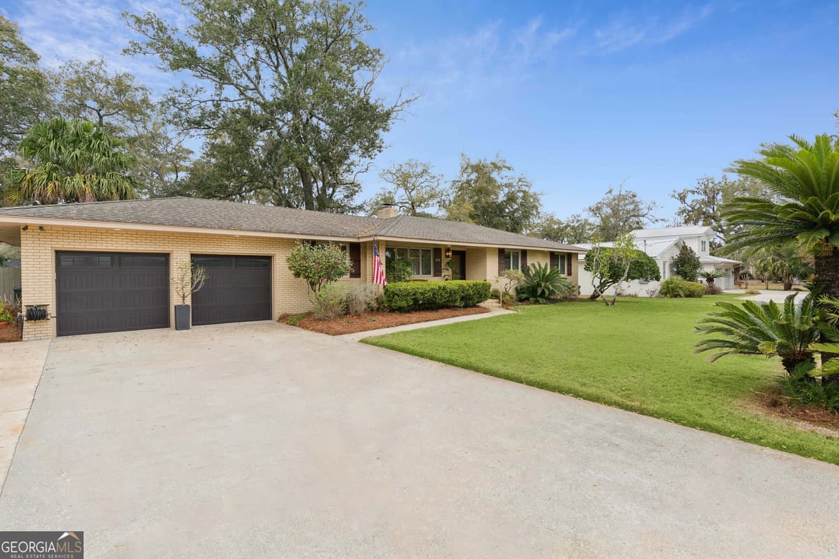 Wesley Oaks · 519 Wesley Oak Circle, St. Simons GA 31522