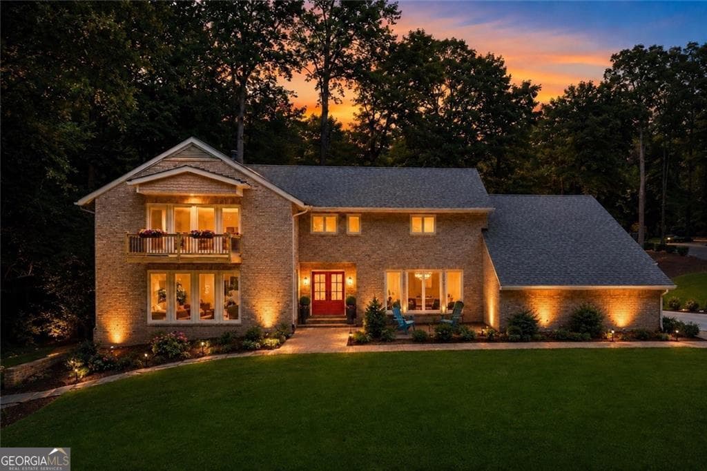 RIVERSIDE ESTATES · 165 River Park Drive, Atlanta GA 30328