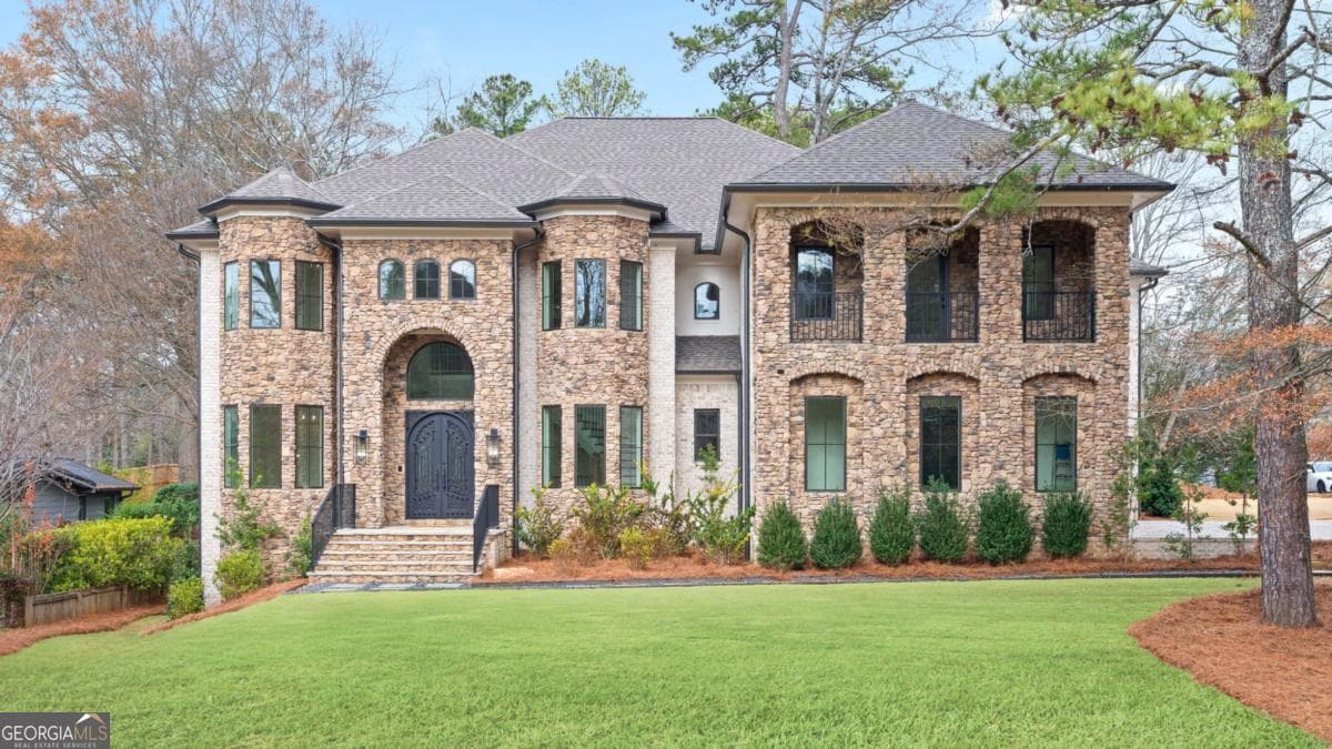 FORESTA HEIGHTS · 1694 Harts Mill Road NE, Brookhaven GA 30319