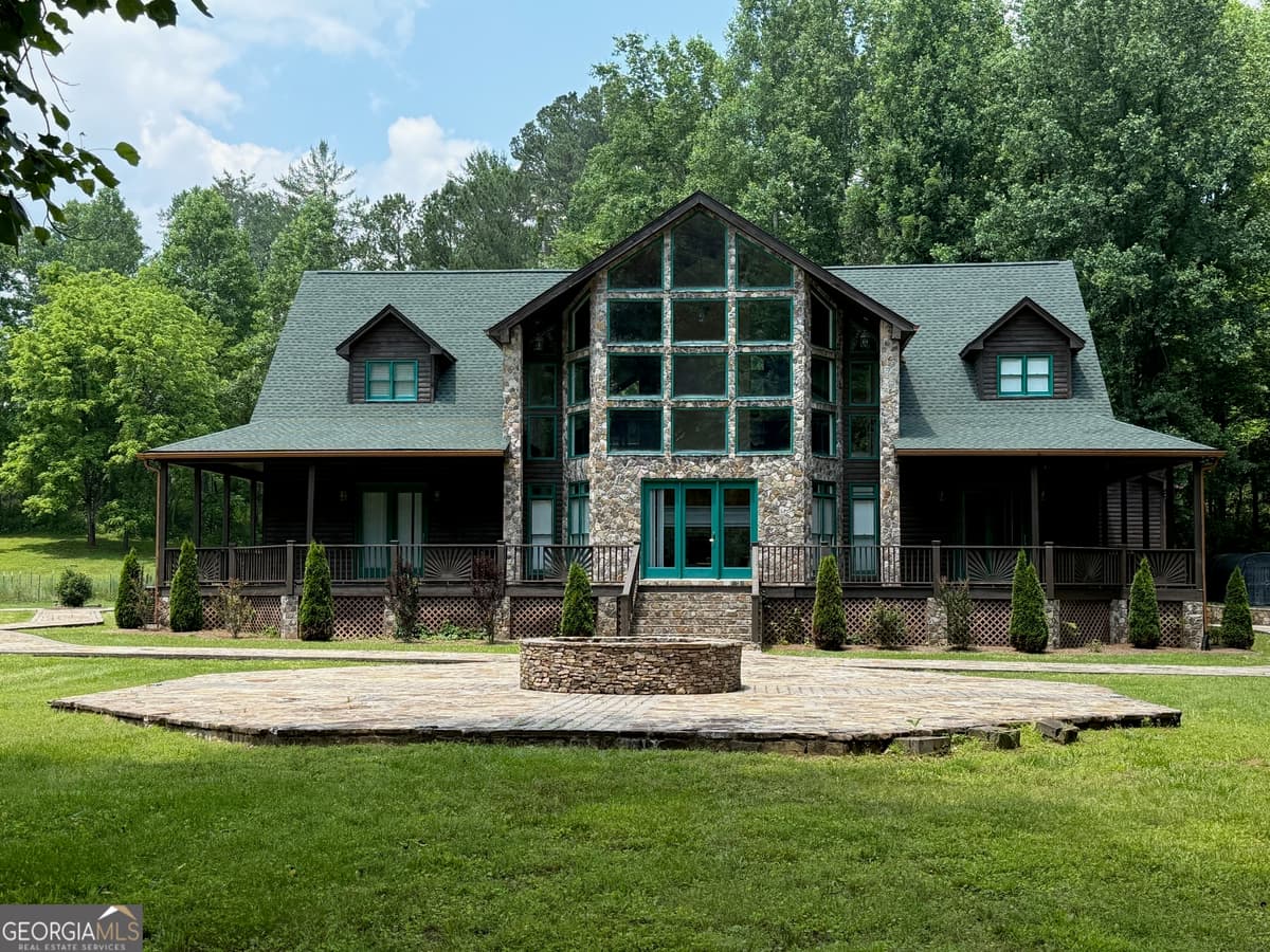 33 Tj Mote Road, Dahlonega GA 30533