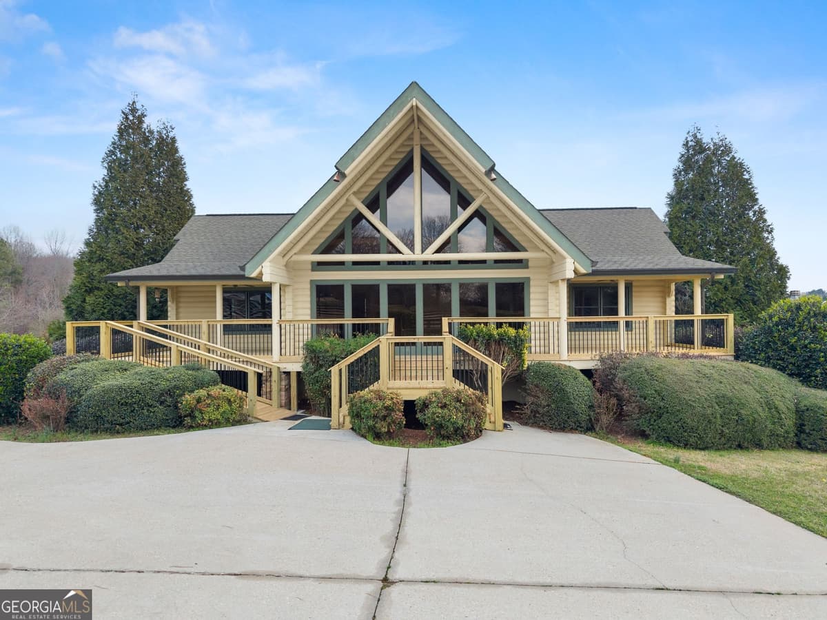 40 Benton Road, Jefferson GA 30549
