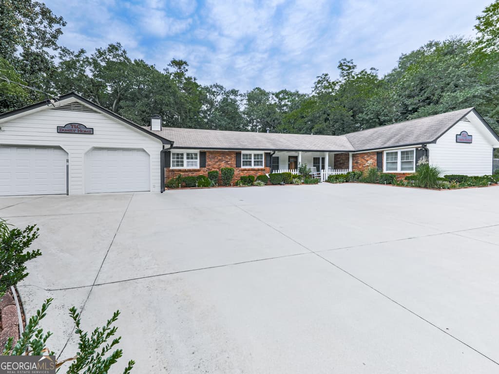 3605 Shallowford Road, Marietta GA 30062