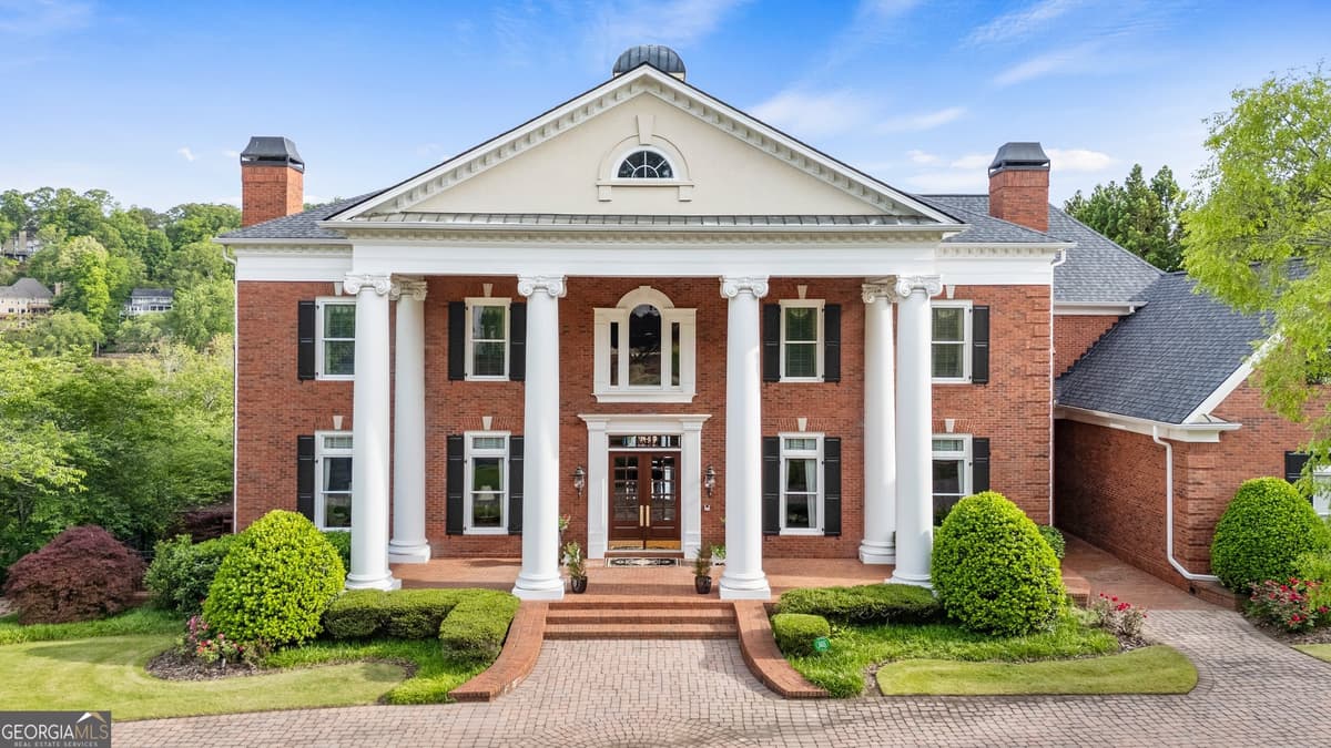 Windward · 1075 Carnoustie Lane, Alpharetta GA 30005