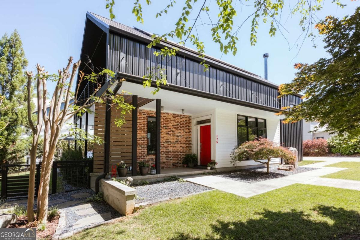 Pulaski Heights · 175 Hendrix Avenue, Athens GA 30601