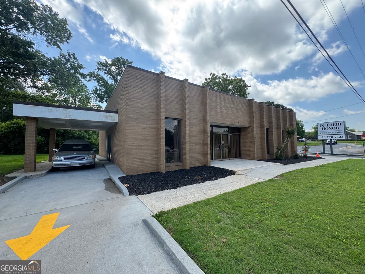 2764 Highway 411 SE, Fairmount GA 30139