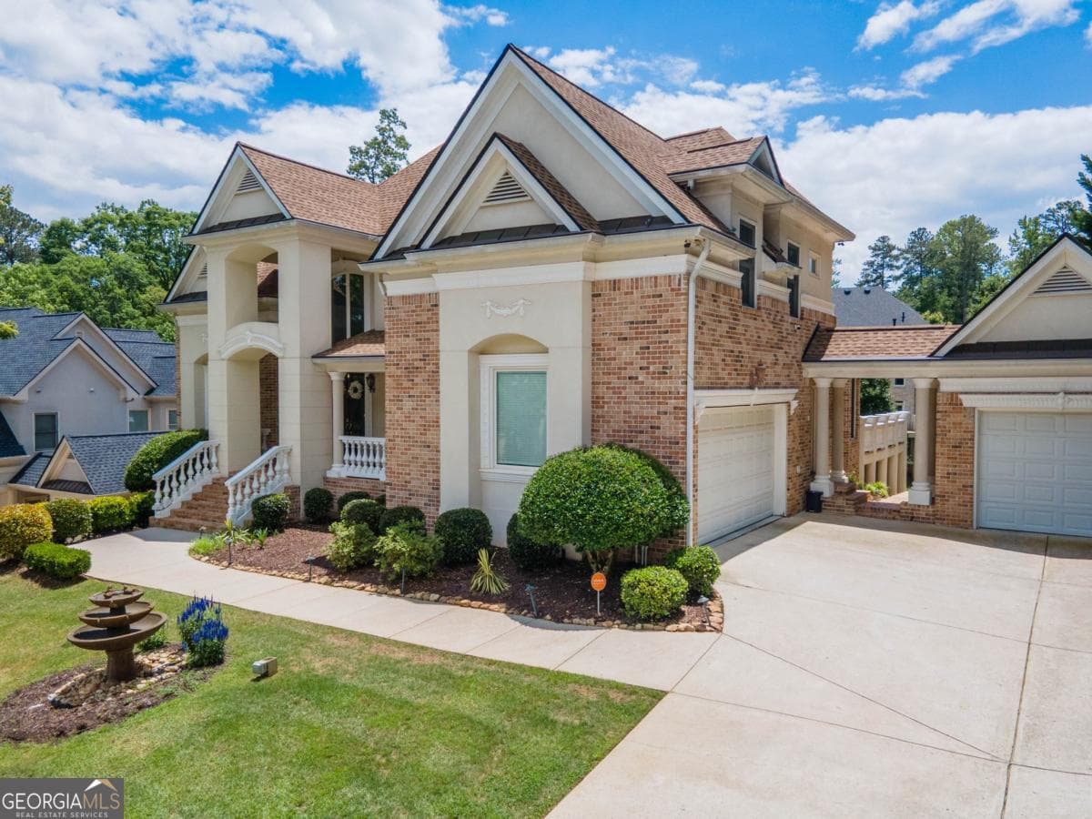 Niskey Lake Falls · 4054 Lyon Boulevard SW, Atlanta GA 30331